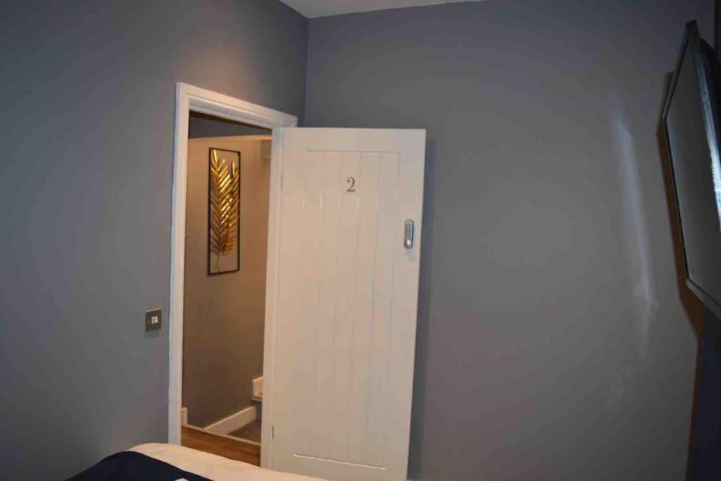 Unique 4 Bed House In Derby Perfect For Contractors And Families Villa Luaran gambar